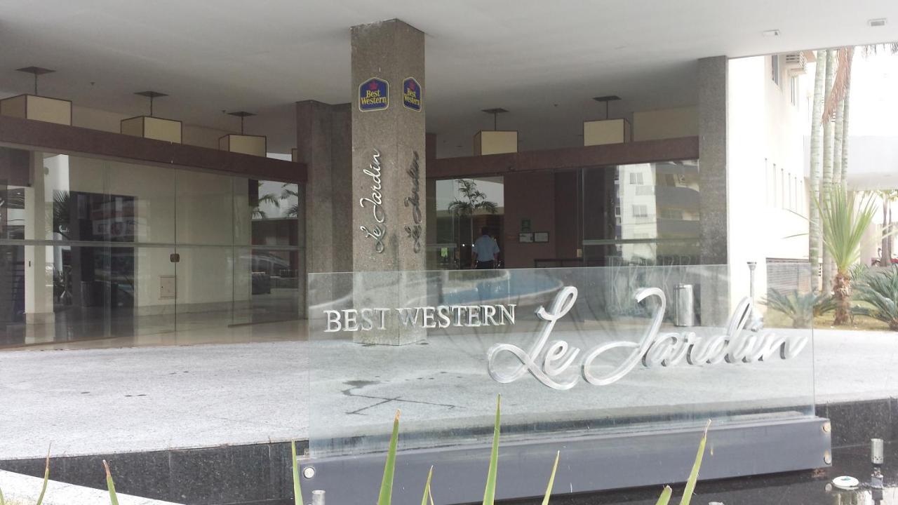Flat Le Jardin Suites Caldas Novas Exteriör bild